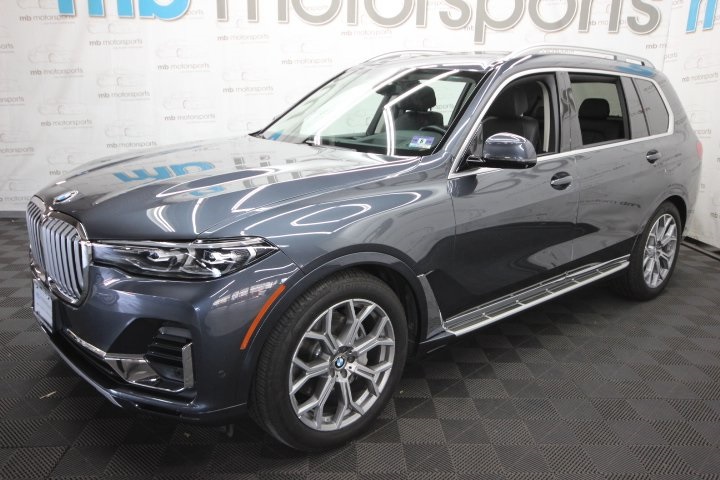 2019 BMW X7 40i
