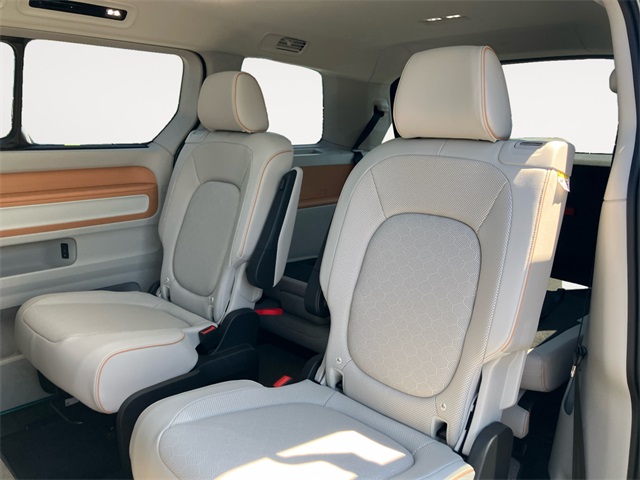 2025 Volkswagen ID. Buzz photo 13