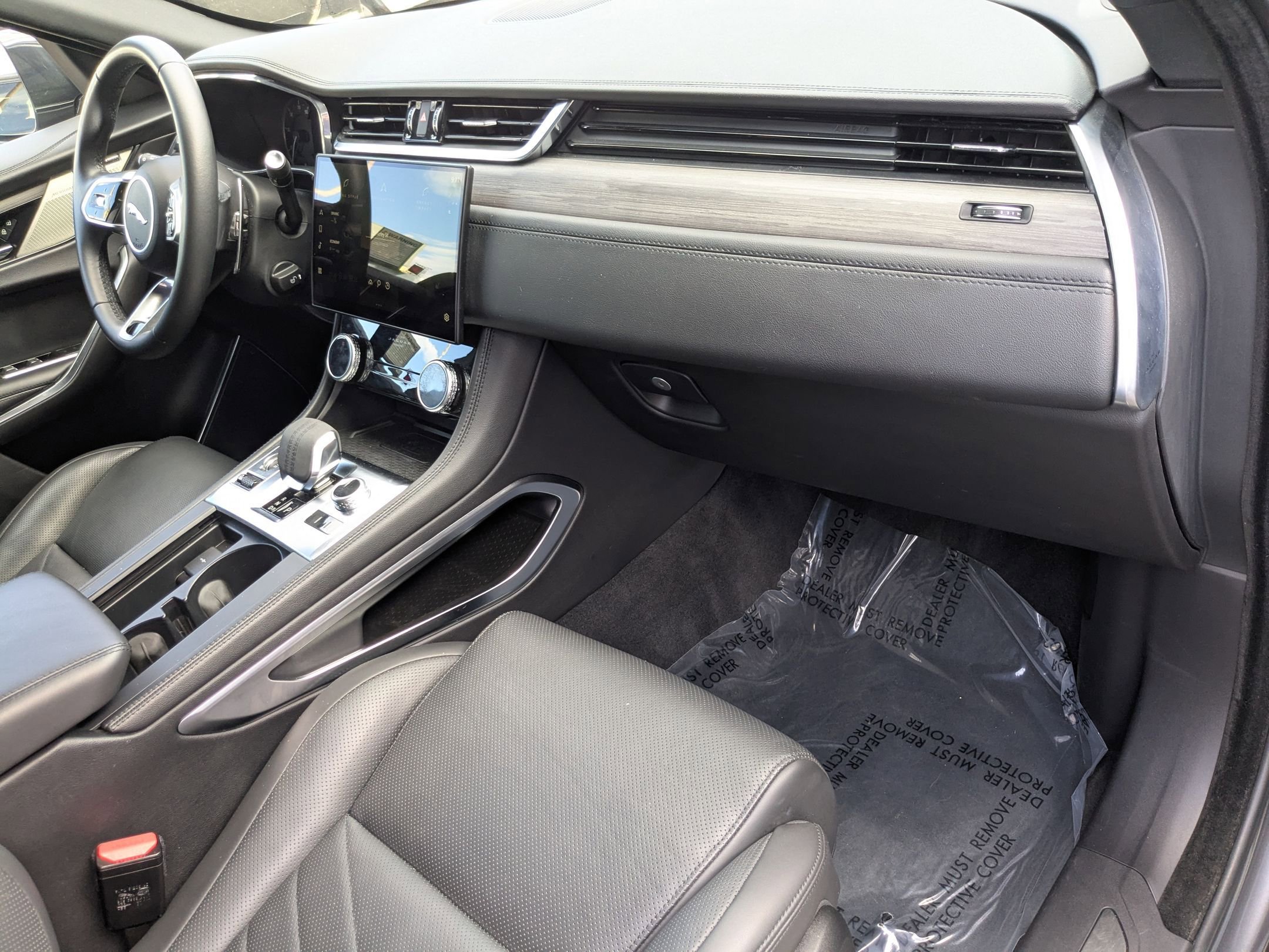 2023 Jaguar F-PACE P250 S photo 21