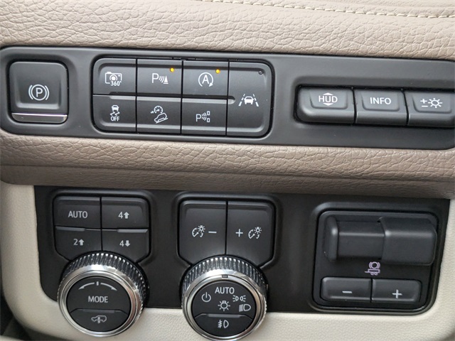 2023 Gmc Yukon Denali photo 23