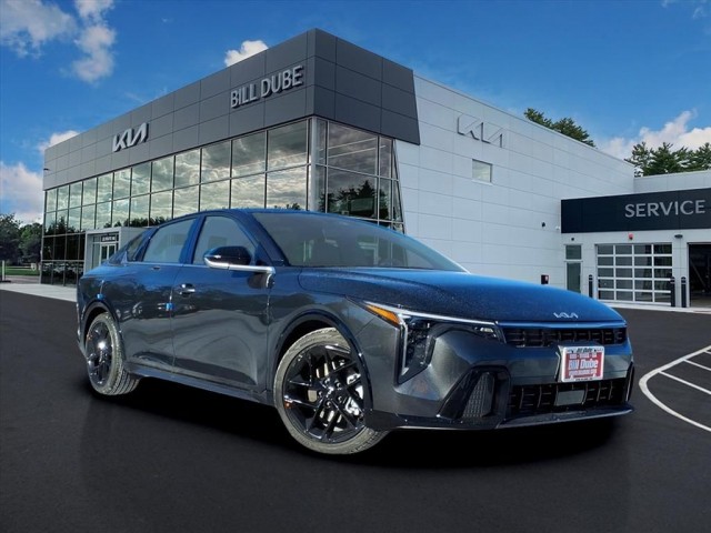 2025 Kia K4 GT-Line Turbo's photo