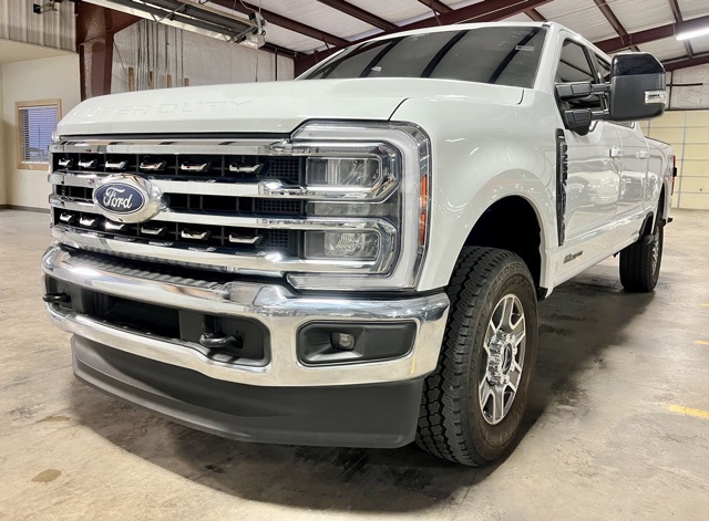 2024 Ford F-250 Lariat photo 3