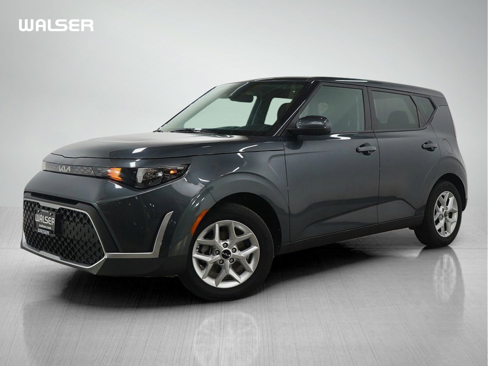 2024 Kia Soul LX's photo