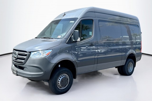 2024 Mercedes-Benz Sprinter Cargo Van