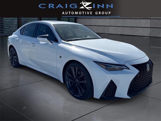 2025 Lexus IS 350 F SPORT DESIGN's photo