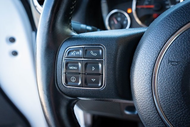 2015 Jeep Wrangler Unlimited Rubicon photo 18