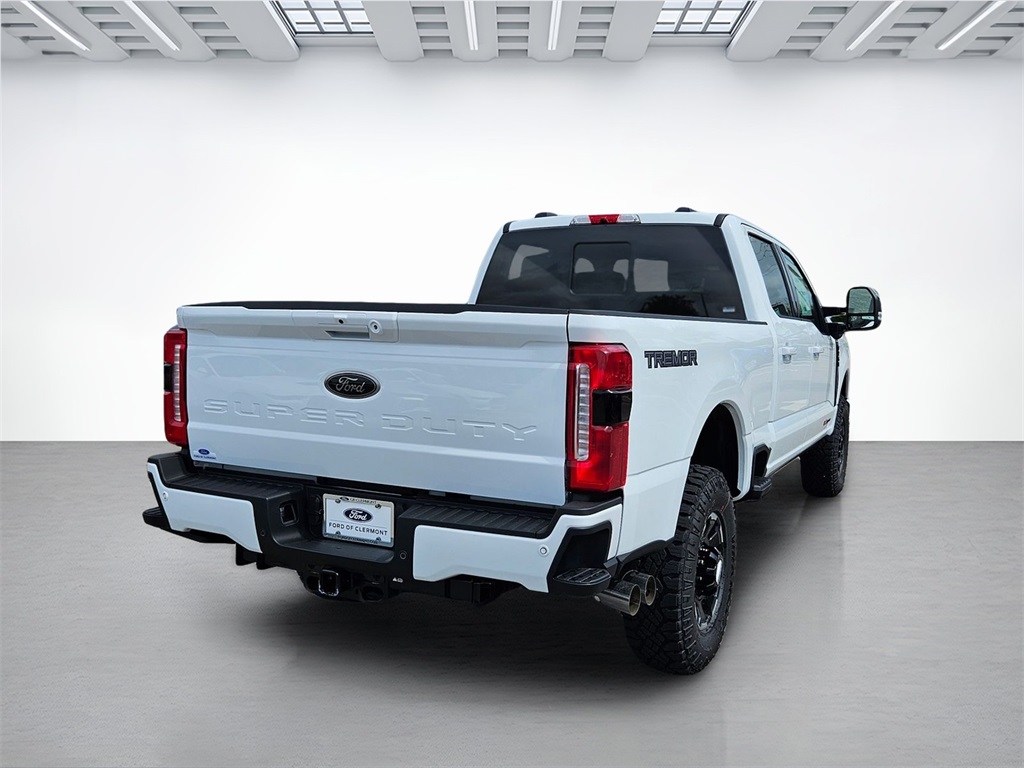 2025 Ford F-250 Lariat photo 5