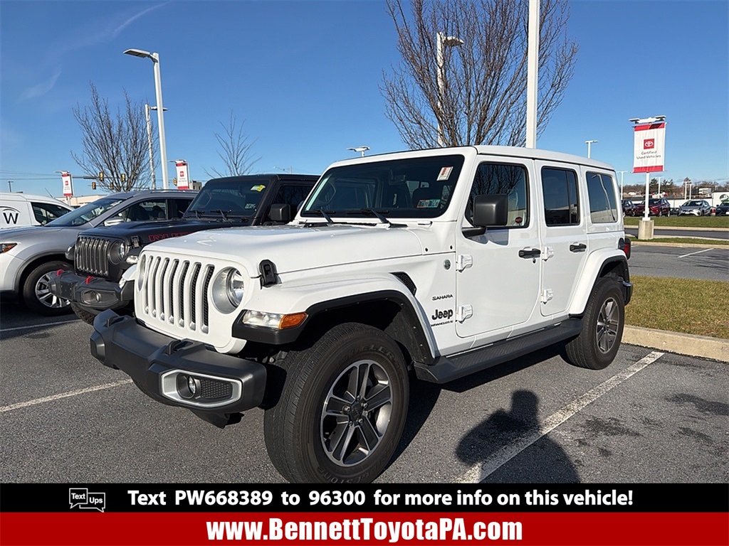2023 Jeep Wrangler 4-Door Sahara's photo