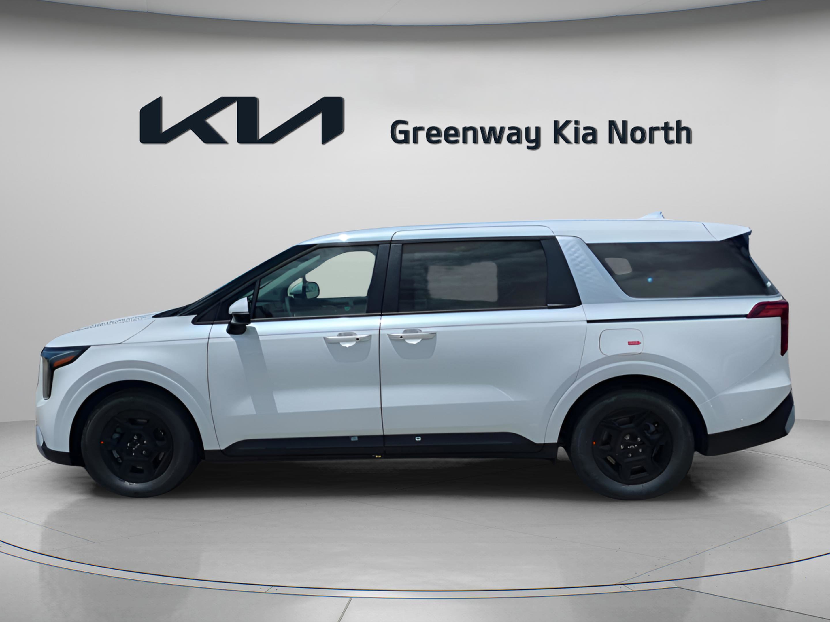 2026 Kia Carnival LX photo 4