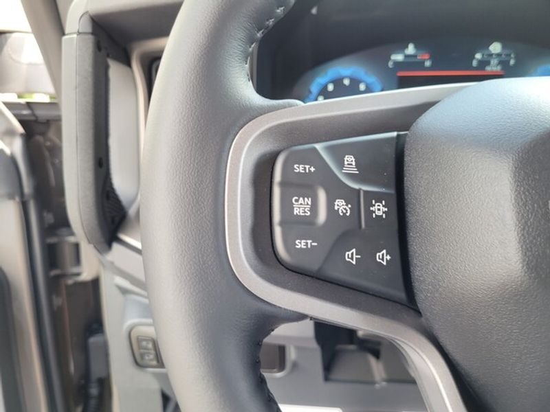 2025 Ford Bronco Outer Banks photo 23