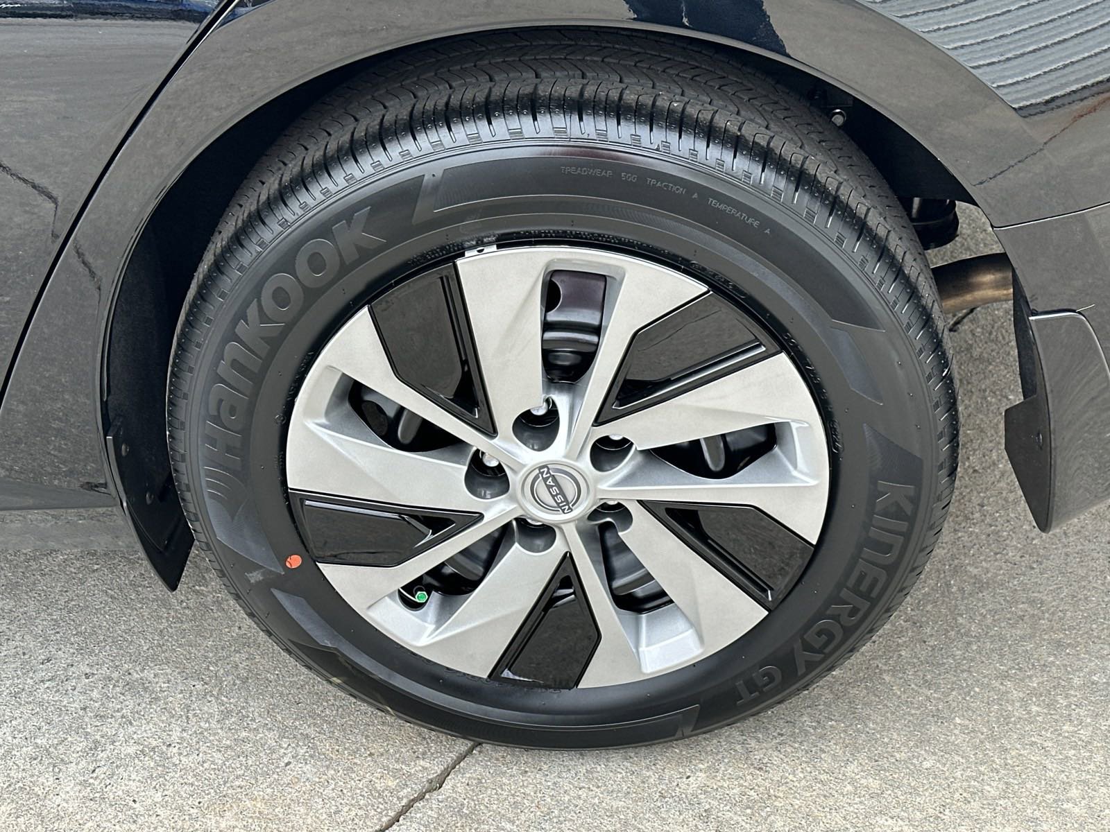 2025 Nissan Altima S photo 19
