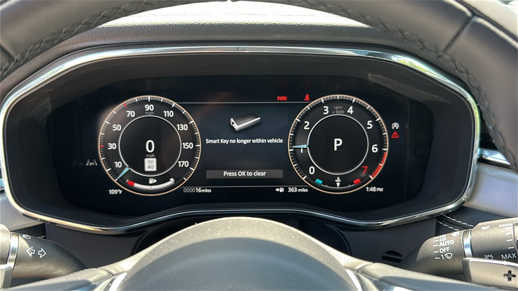 2026 Jaguar F-PACE P400 R-Dynamic S photo 16