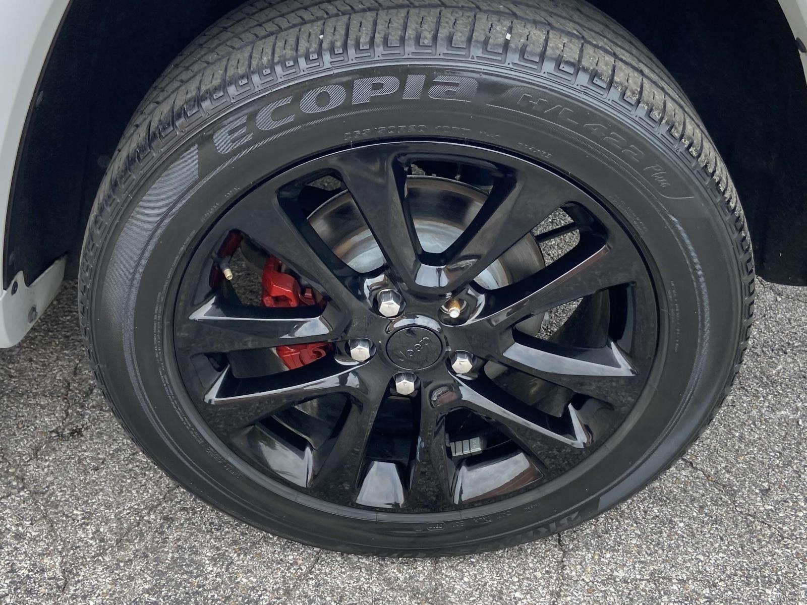 2018 Jeep Grand Cherokee Altitude photo 27