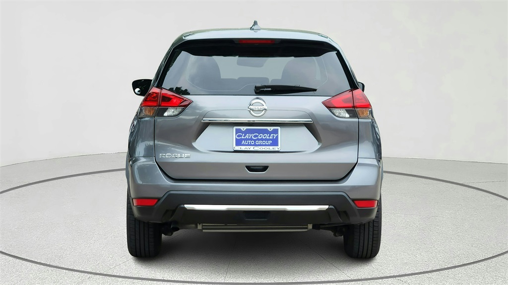 2020 Nissan Rogue S photo 11
