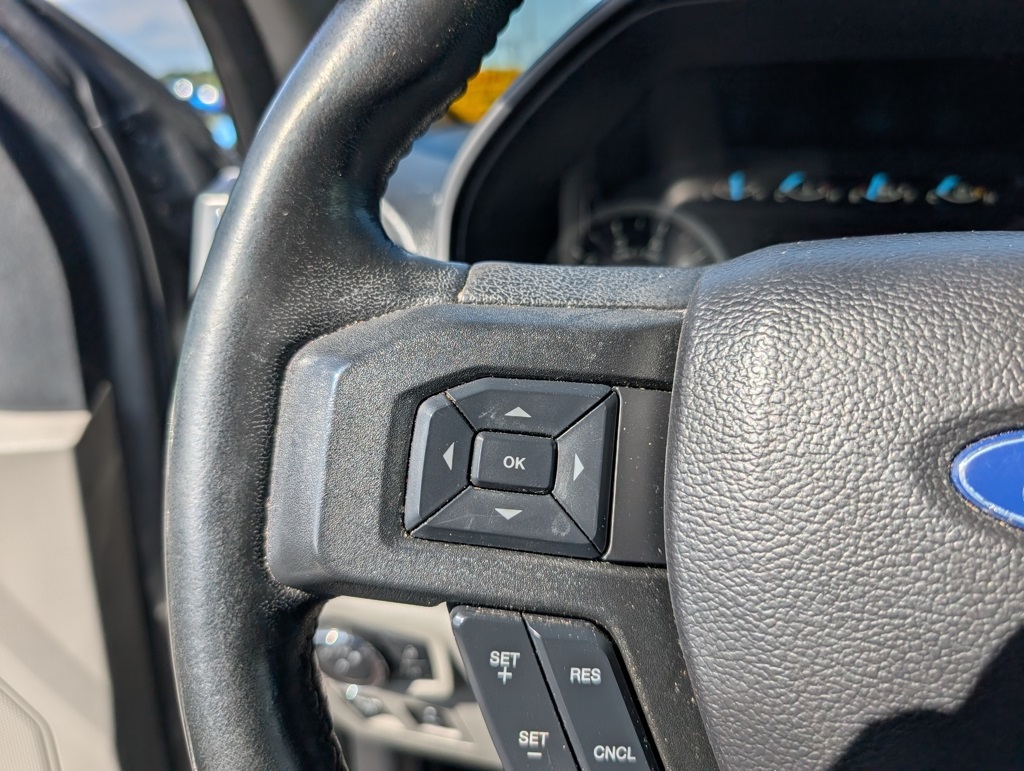 2019 Ford F-150 XLT photo 13