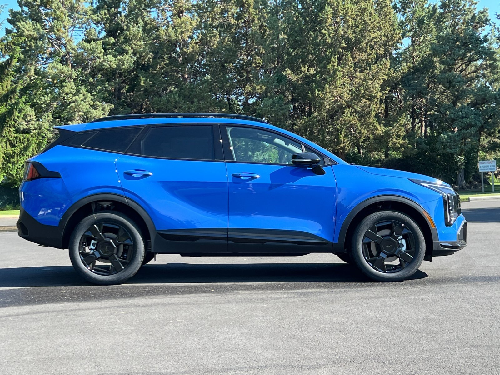 2026 Kia Sportage X-Line photo 3