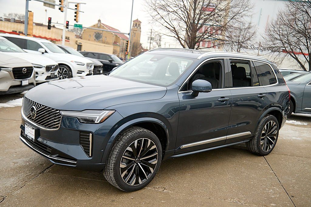 2026 VOLVO XC90 - Image 5