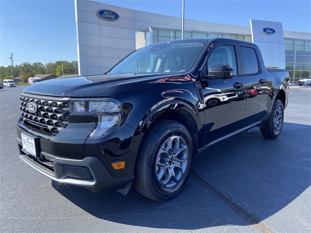 2025 Ford Maverick XLT's photo