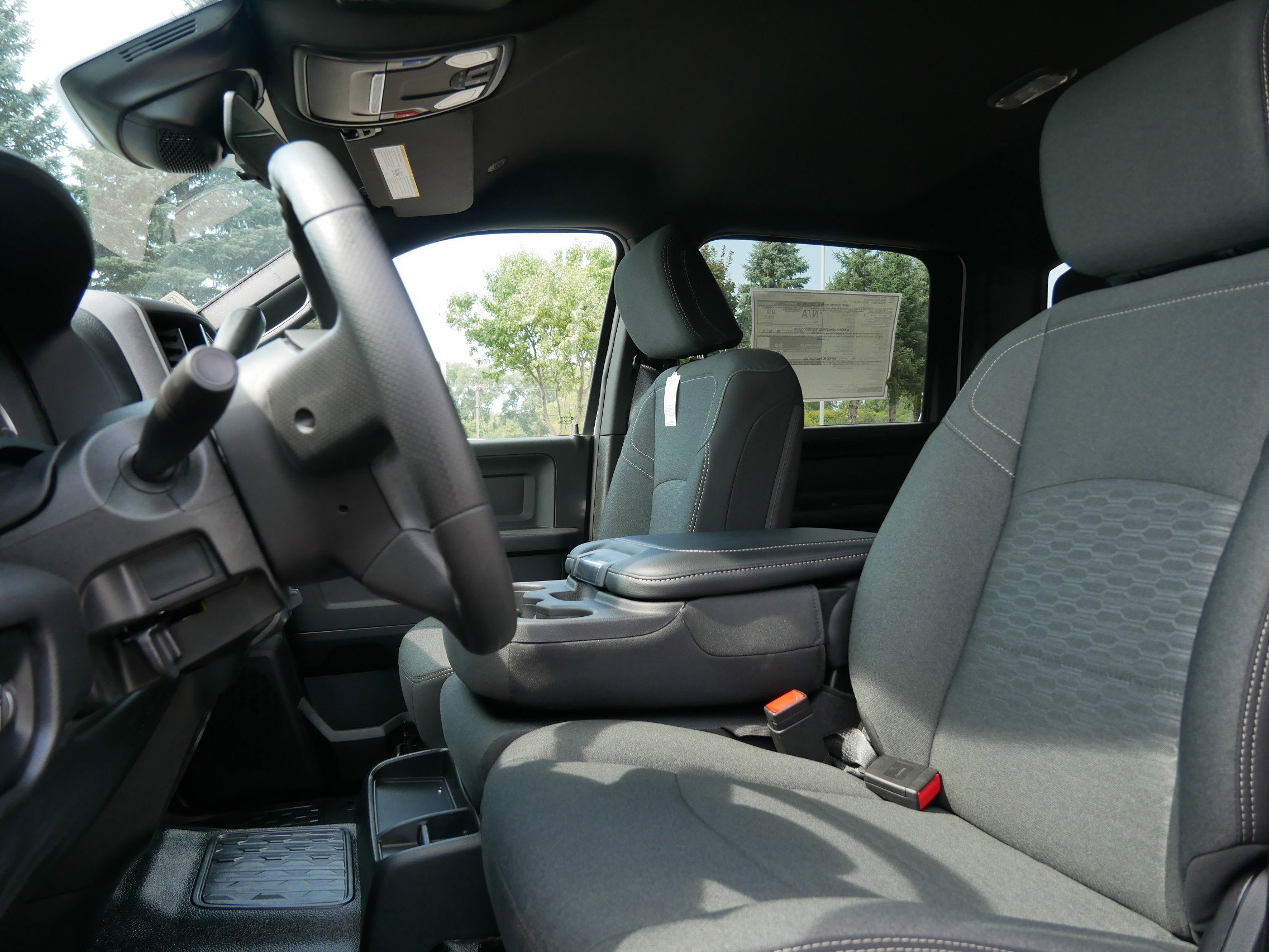 2026 Ram 3500 Tradesman photo 9