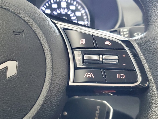 2023 Kia Forte LXS photo 14