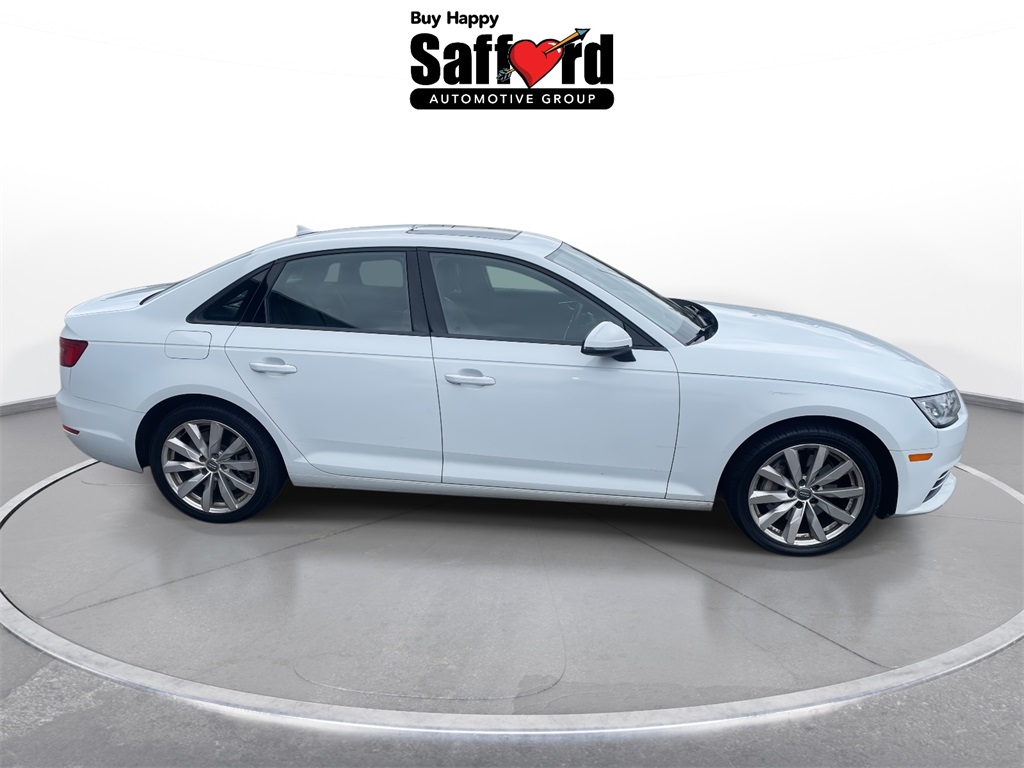 2017 Audi A4 2.0T Premium Quattro photo 4