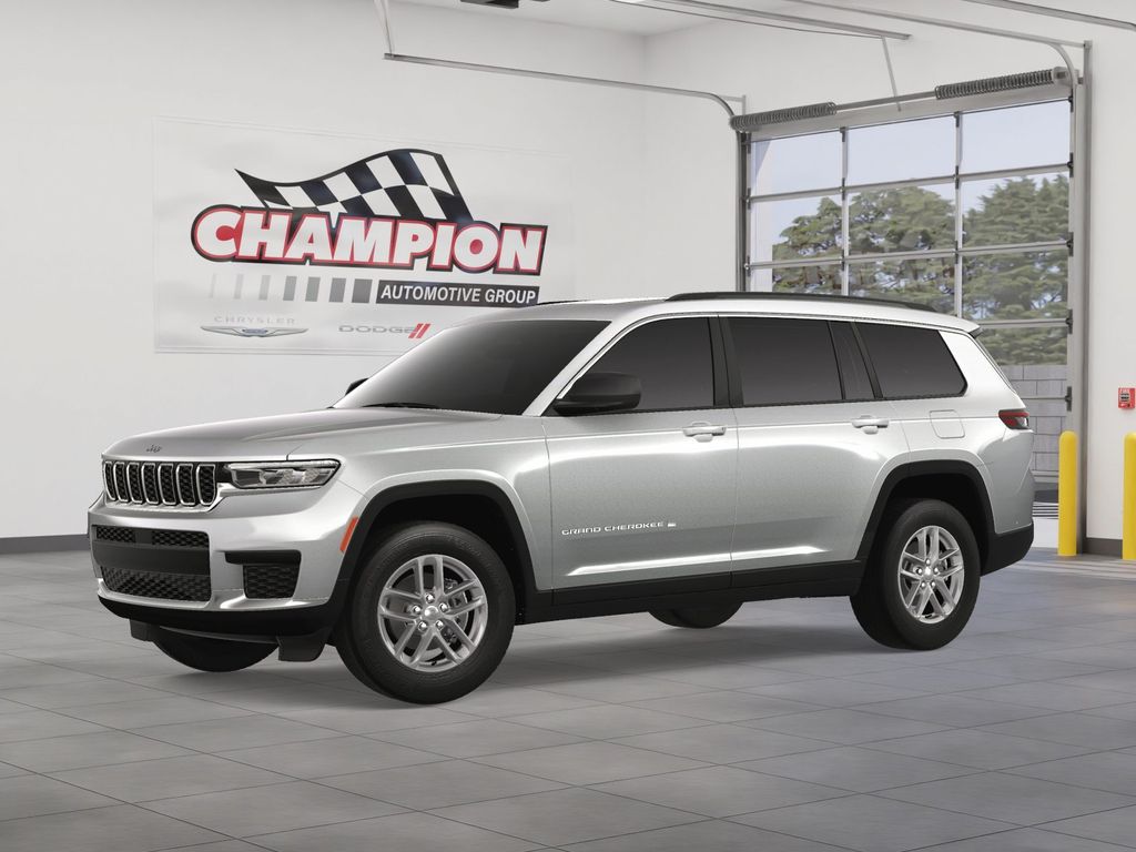 2025 Jeep Grand Cherokee Laredo X photo 2