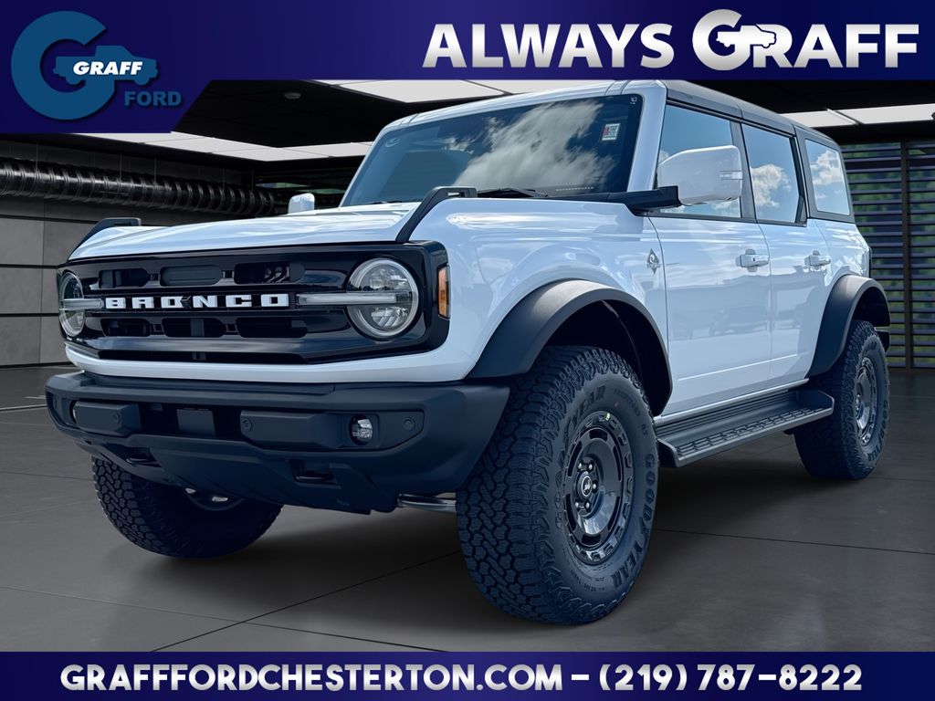 2025 Ford Bronco 4-Door Outer Banks's photo