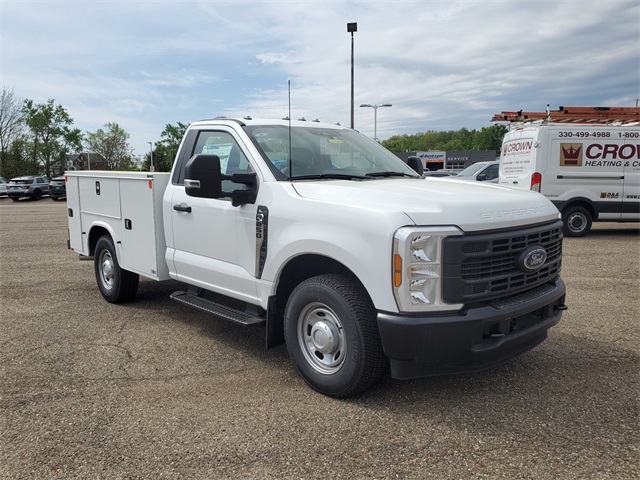 2024 Ford F-250 XL photo 2