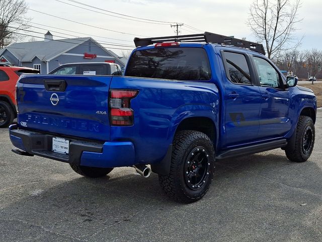 2025 Nissan Frontier photo 3
