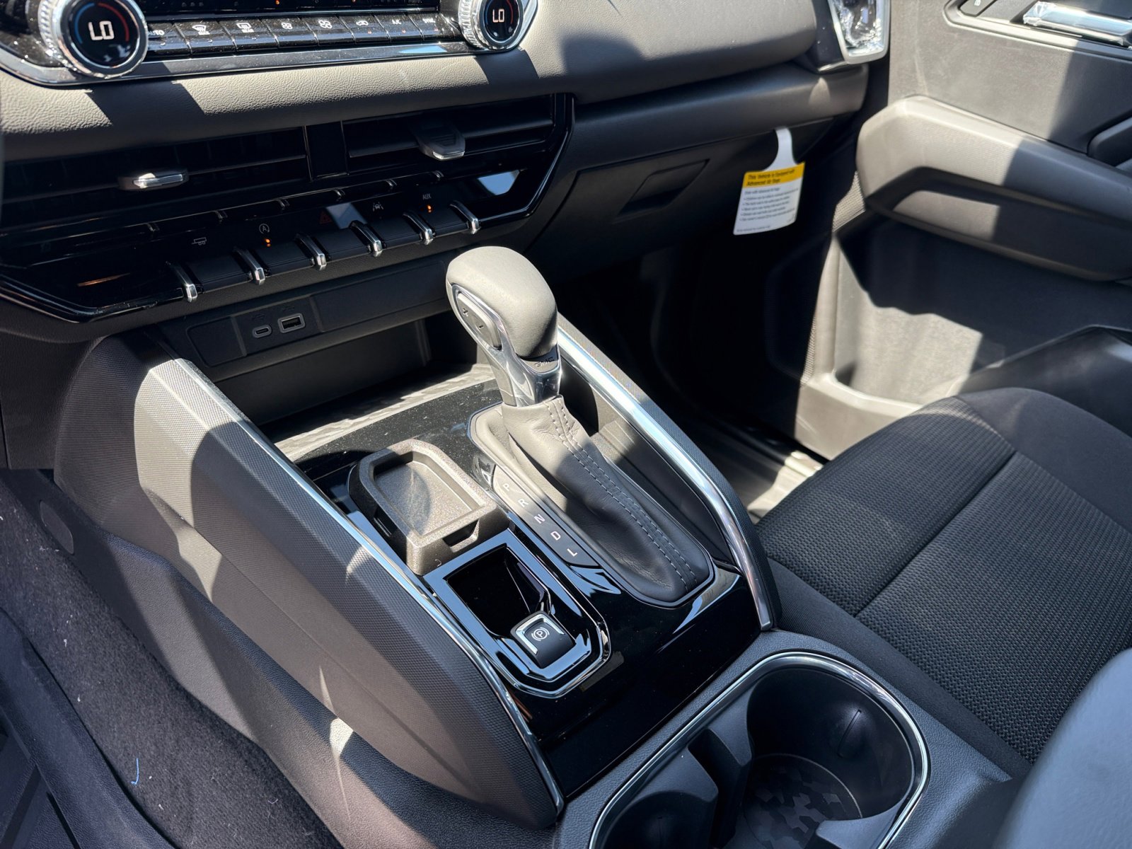2026 Gmc Canyon Elevation photo 13