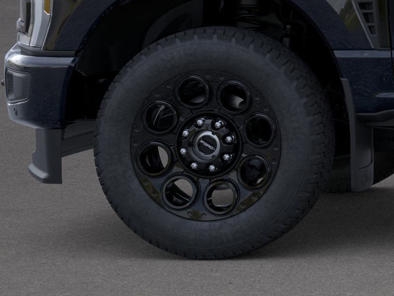 2026 Ford F-350 Lariat photo 2