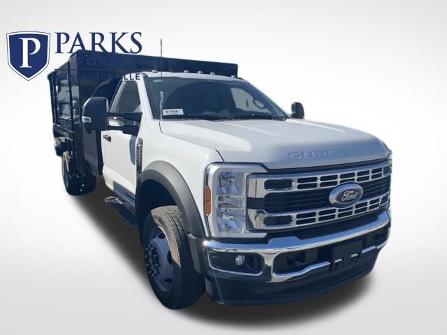 2025 Ford F-550 Super Duty Chassis Cab XL's photo