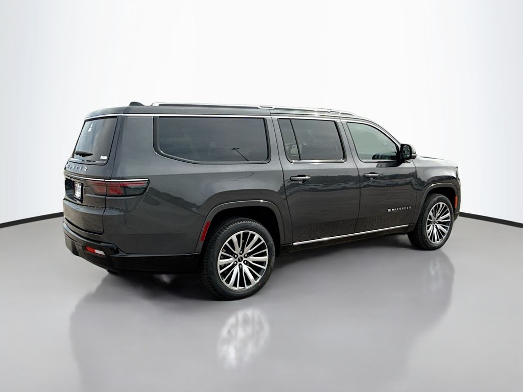 2025 Jeep Wagoneer L Series II photo 4