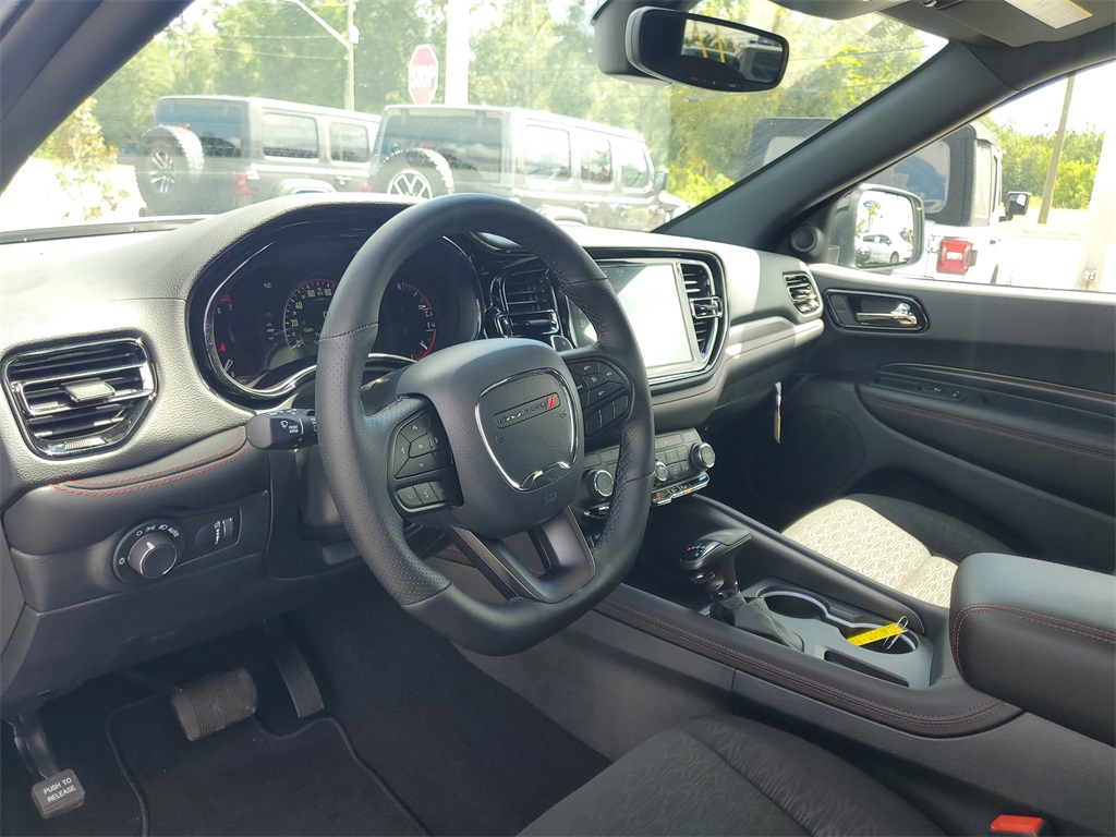 2025 Dodge Durango GT photo 7