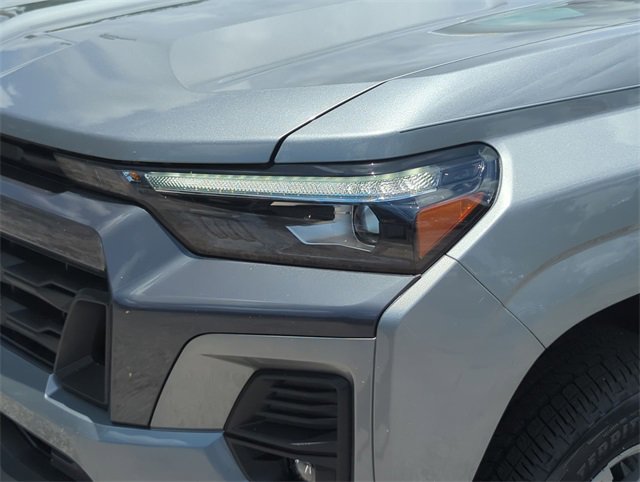 2025 Chevrolet Colorado Work Truck LT photo 14