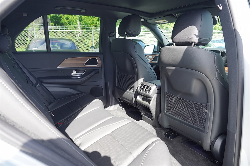 2026 Mercedes Benz GLE 350 photo 14