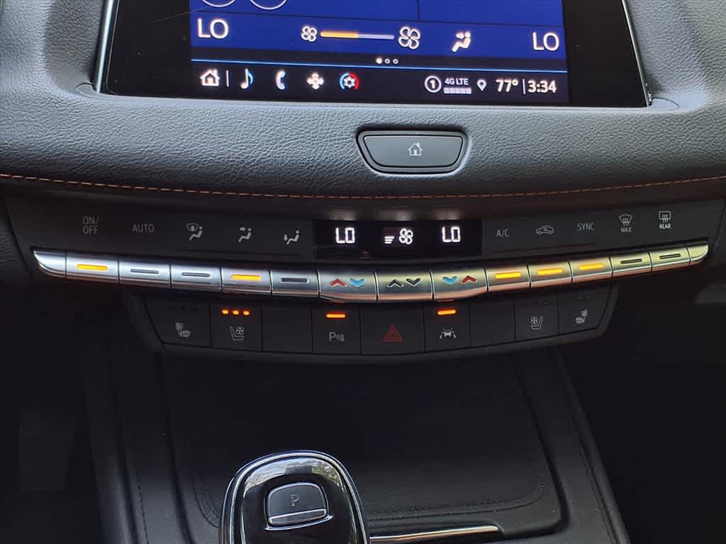 2022 Cadillac XT4 Premium Luxury photo 16