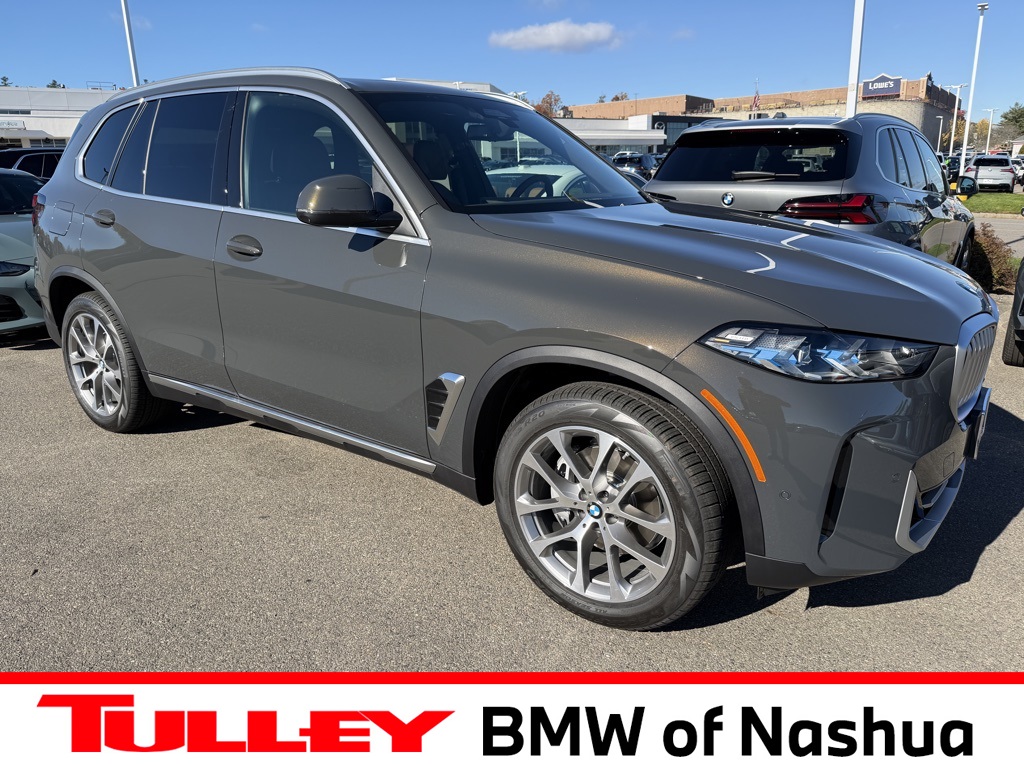 2026 BMW X5 40e's photo