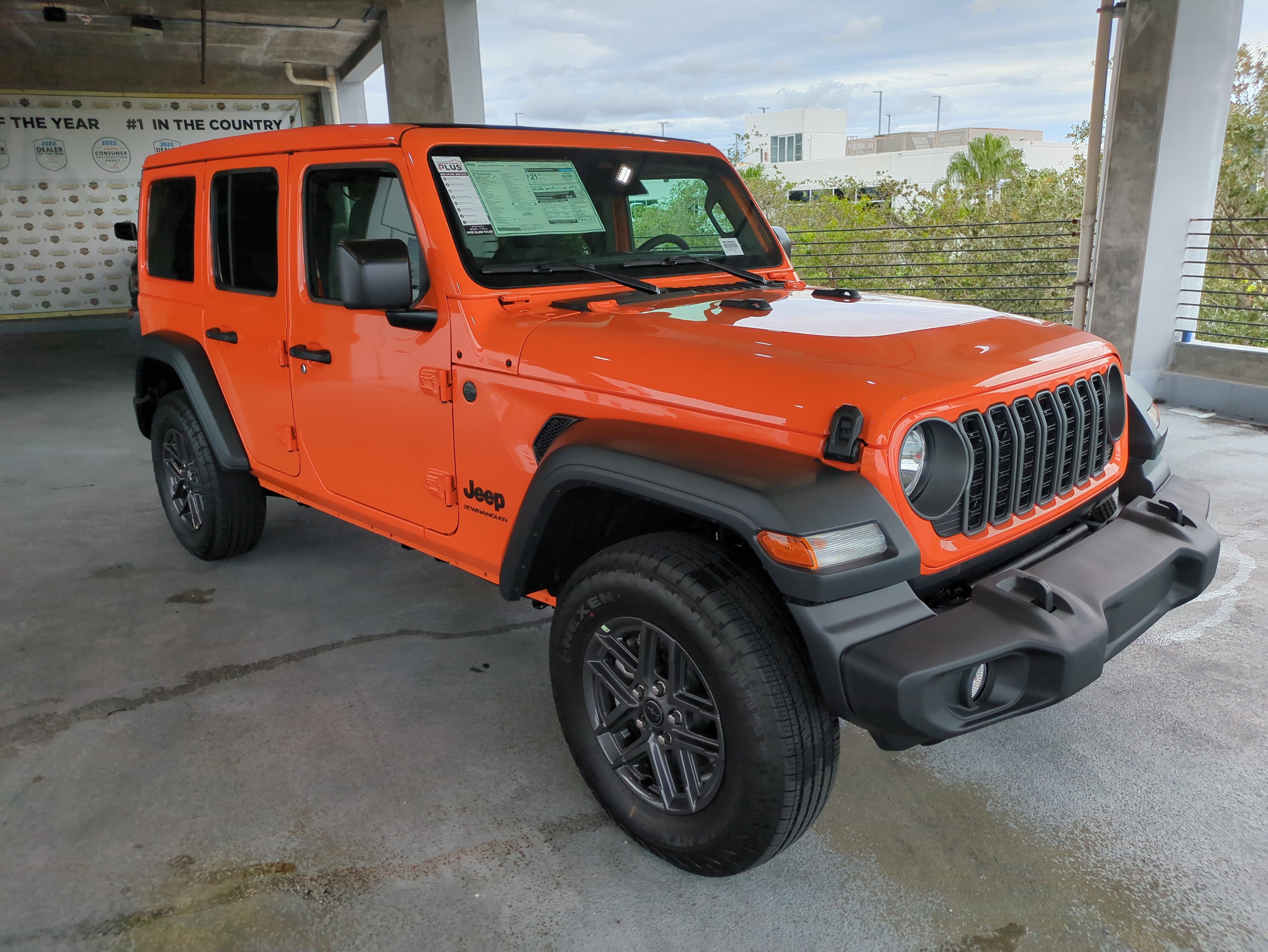 2025 Jeep Wrangler 4-Door Sport S's photo