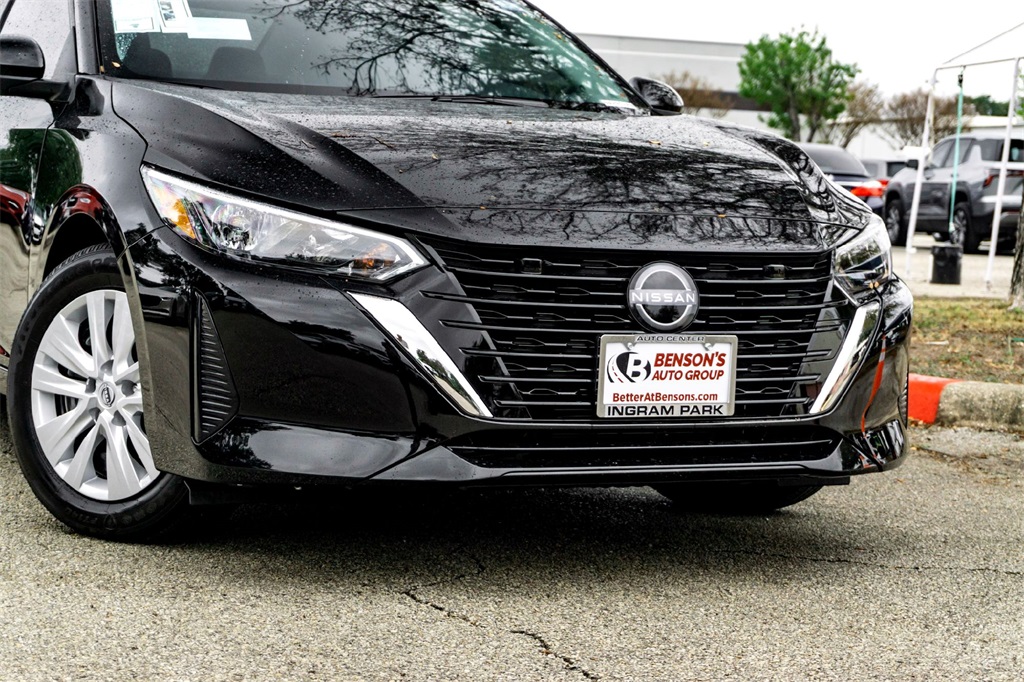 2025 Nissan Sentra S photo 3