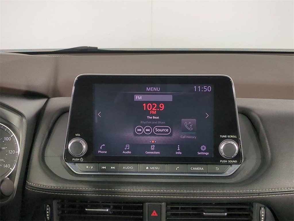 2021 Nissan Rogue S photo 15