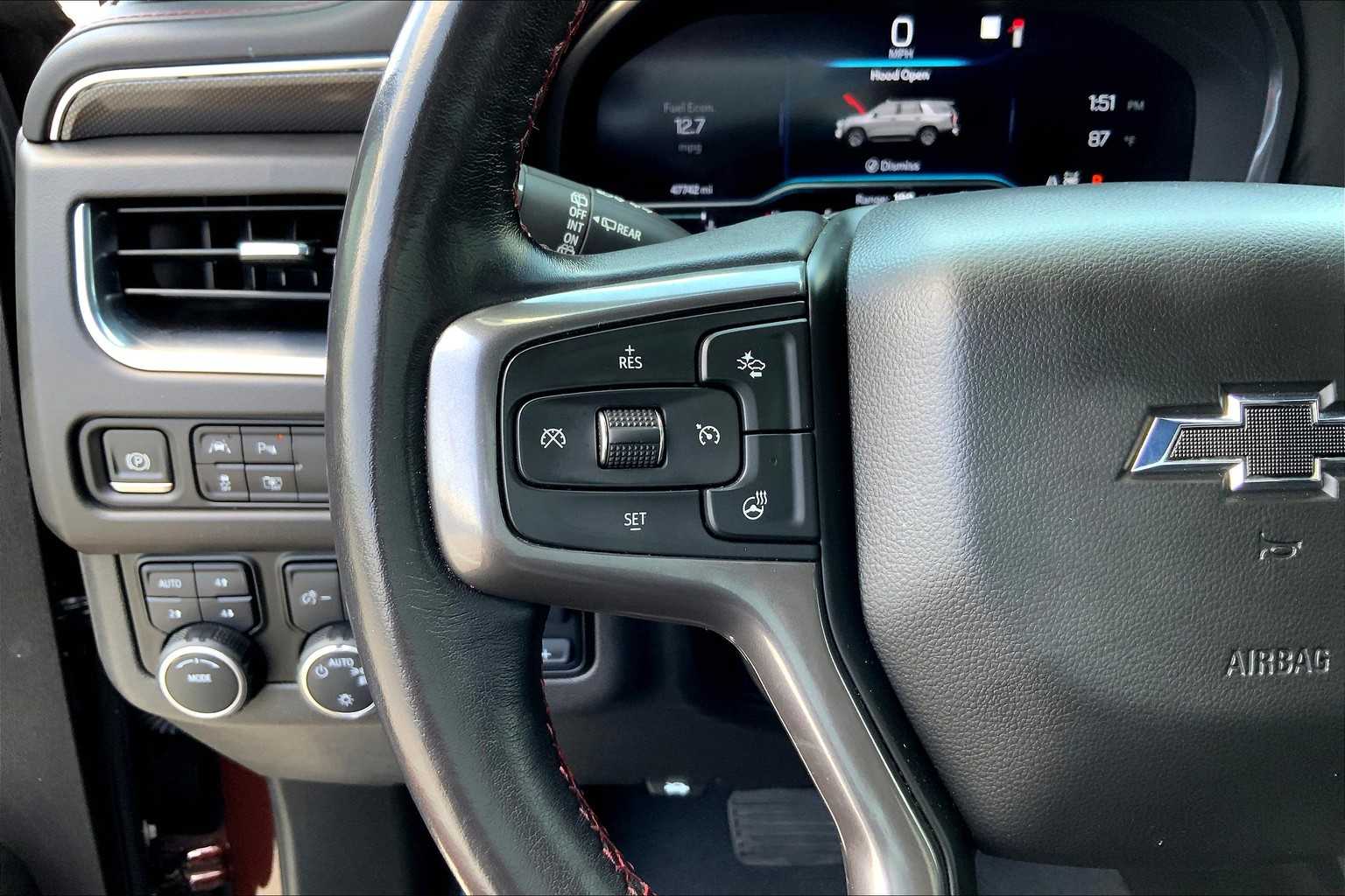 2022 Chevrolet Tahoe RST photo 22