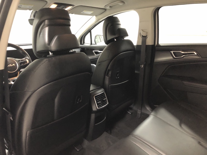 2023 Kia Sportage EX photo 16