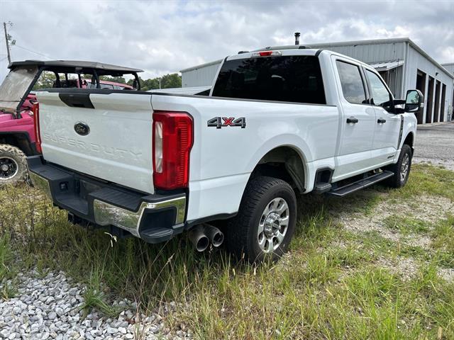 2024 Ford F-250 XLT photo 3