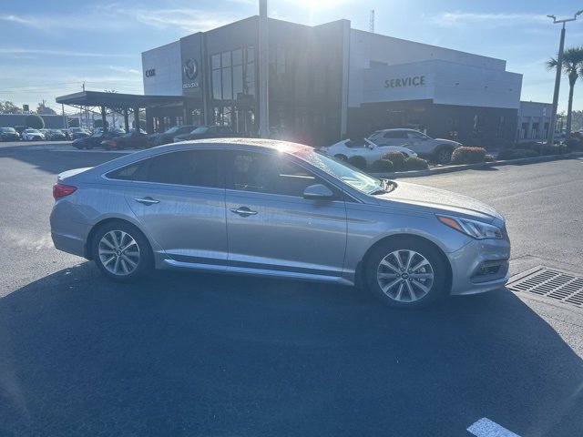 2017 Hyundai Sonata Limited's photo