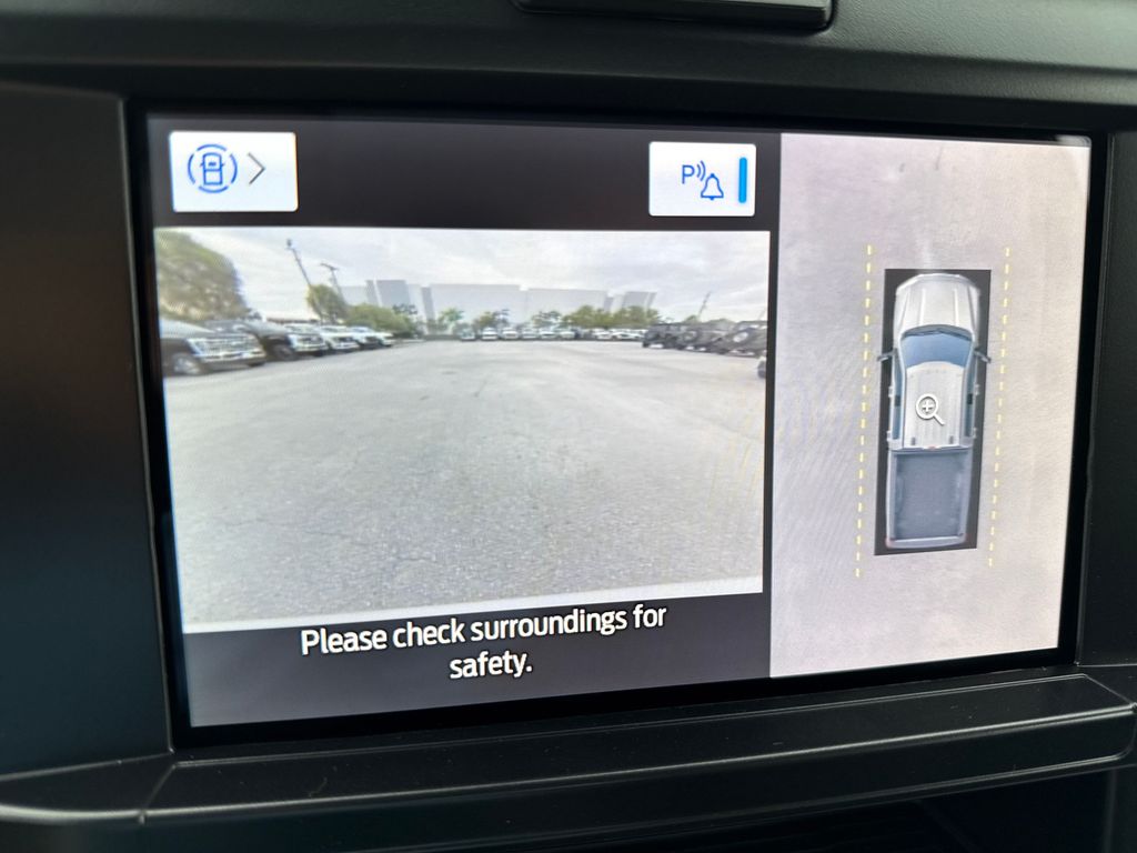 2025 Ford F-350 photo 17