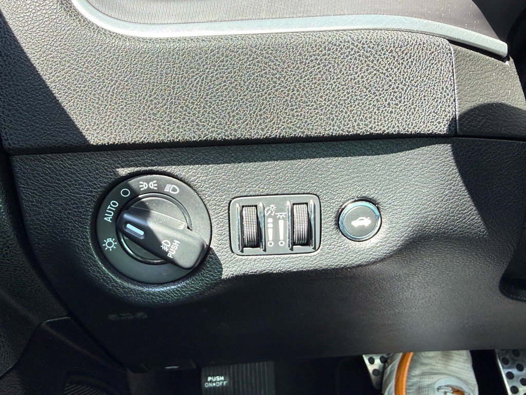 2022 Dodge Charger GT photo 24