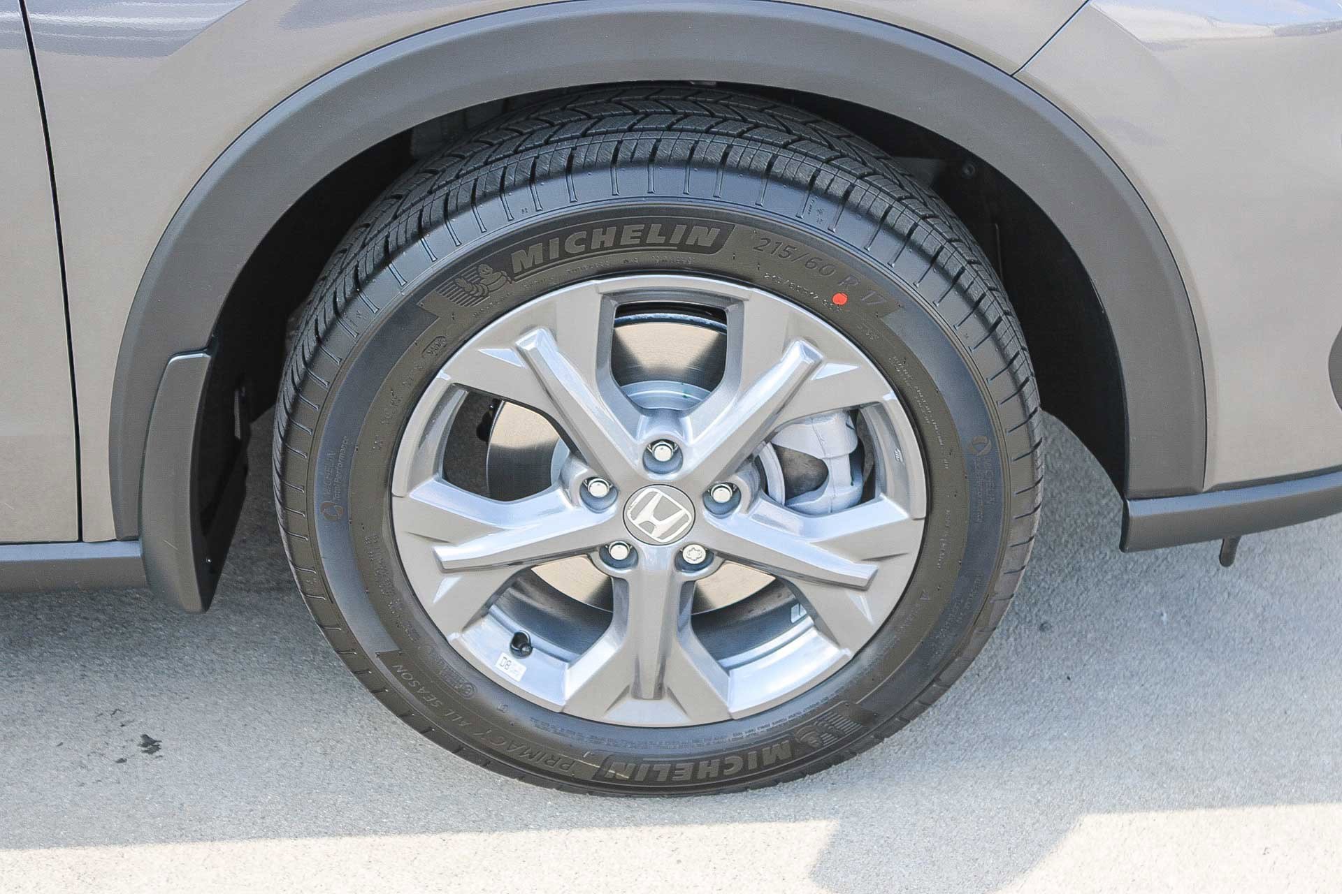 2026 Honda HR-V LX photo 10