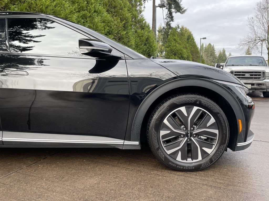 Used 2024 Kia EV6 Light L/R with VIN KNDC3DLC5R5616438 for sale in Gladstone, OR