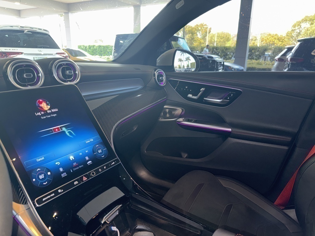 2024 Mercedes Benz GLC 43 AMG 4MATIC photo 5